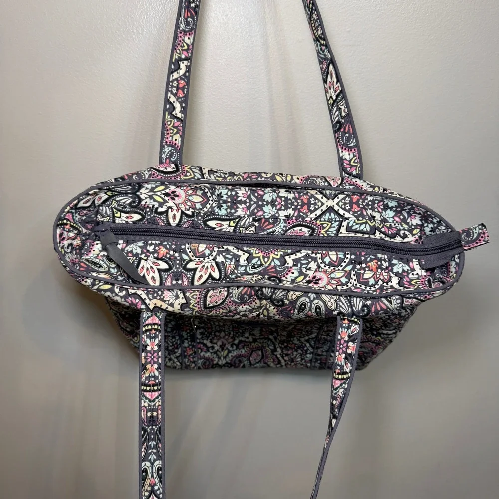 Vera Bradley Bonbon Medallion Paisley Print Quilted Cotton Zip Tote Shoulder Bag